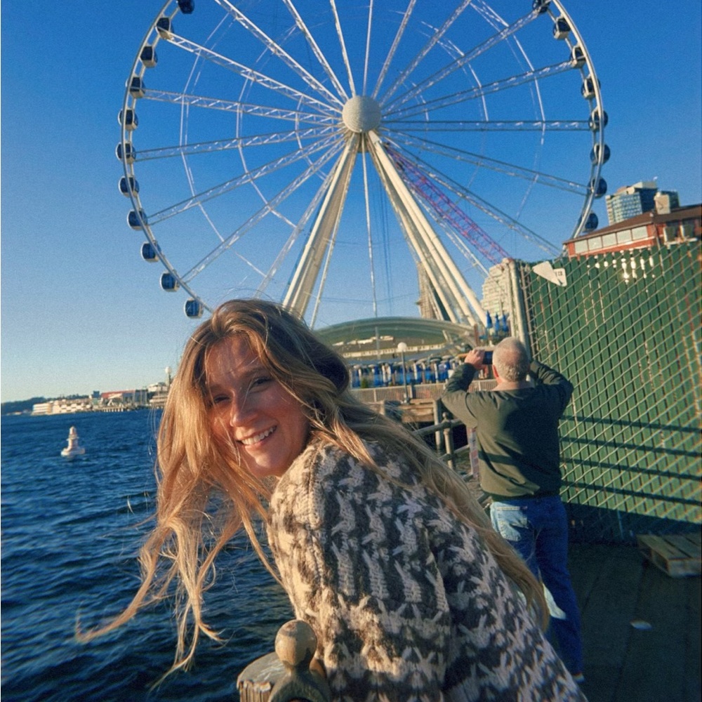 Meet your Posher, Sable